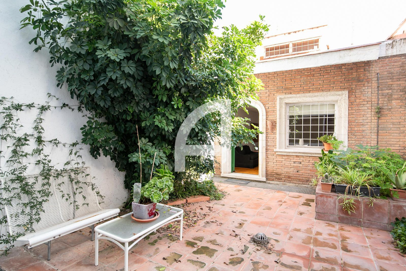 Jardín de Piso en venta en  Barcelona Capital con Calefacción, Parquet y Terraza