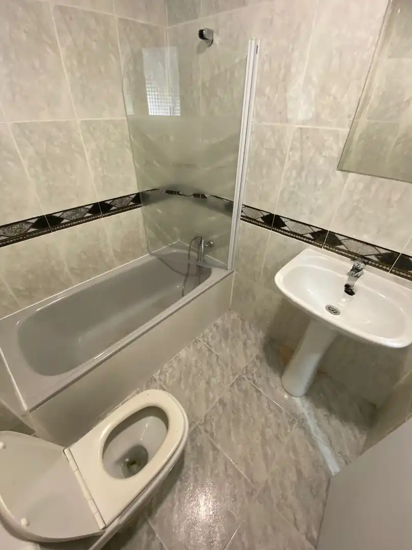 Habitación en Calle Orio, 5, Los Ángeles
