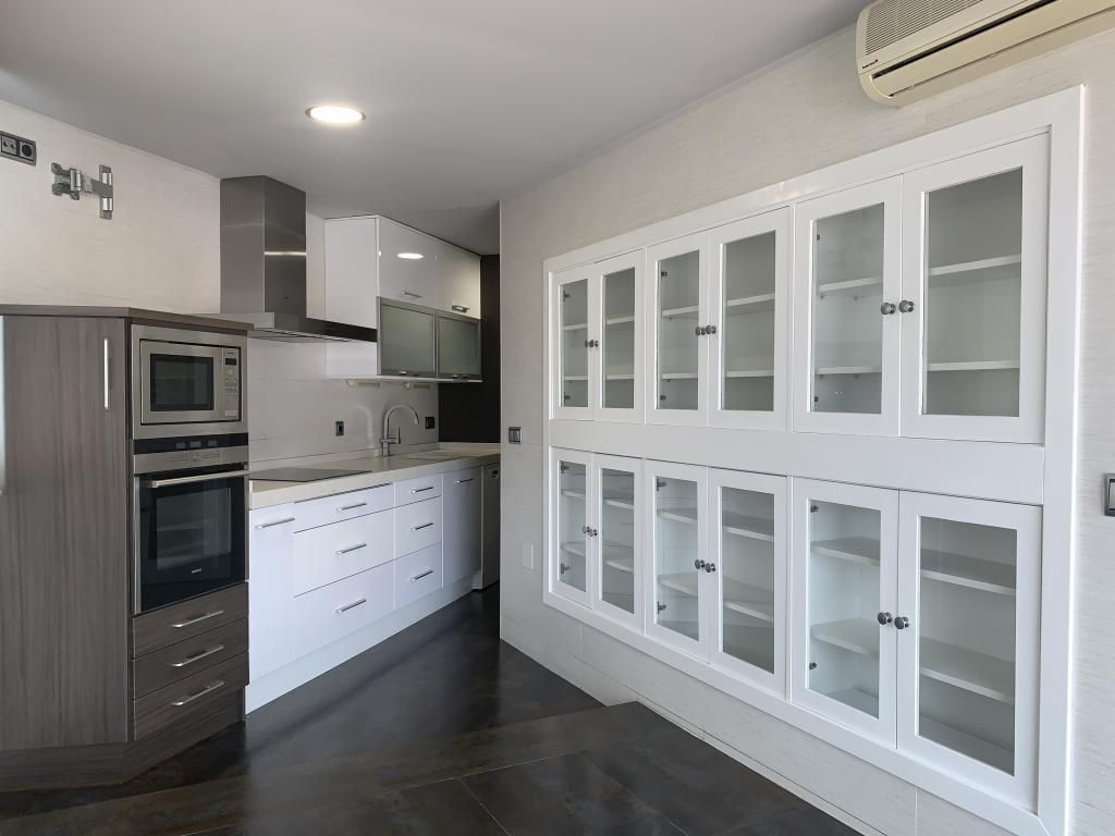 Cocina de Ático de alquiler en Móstoles con Calefacción, Terraza y Trastero