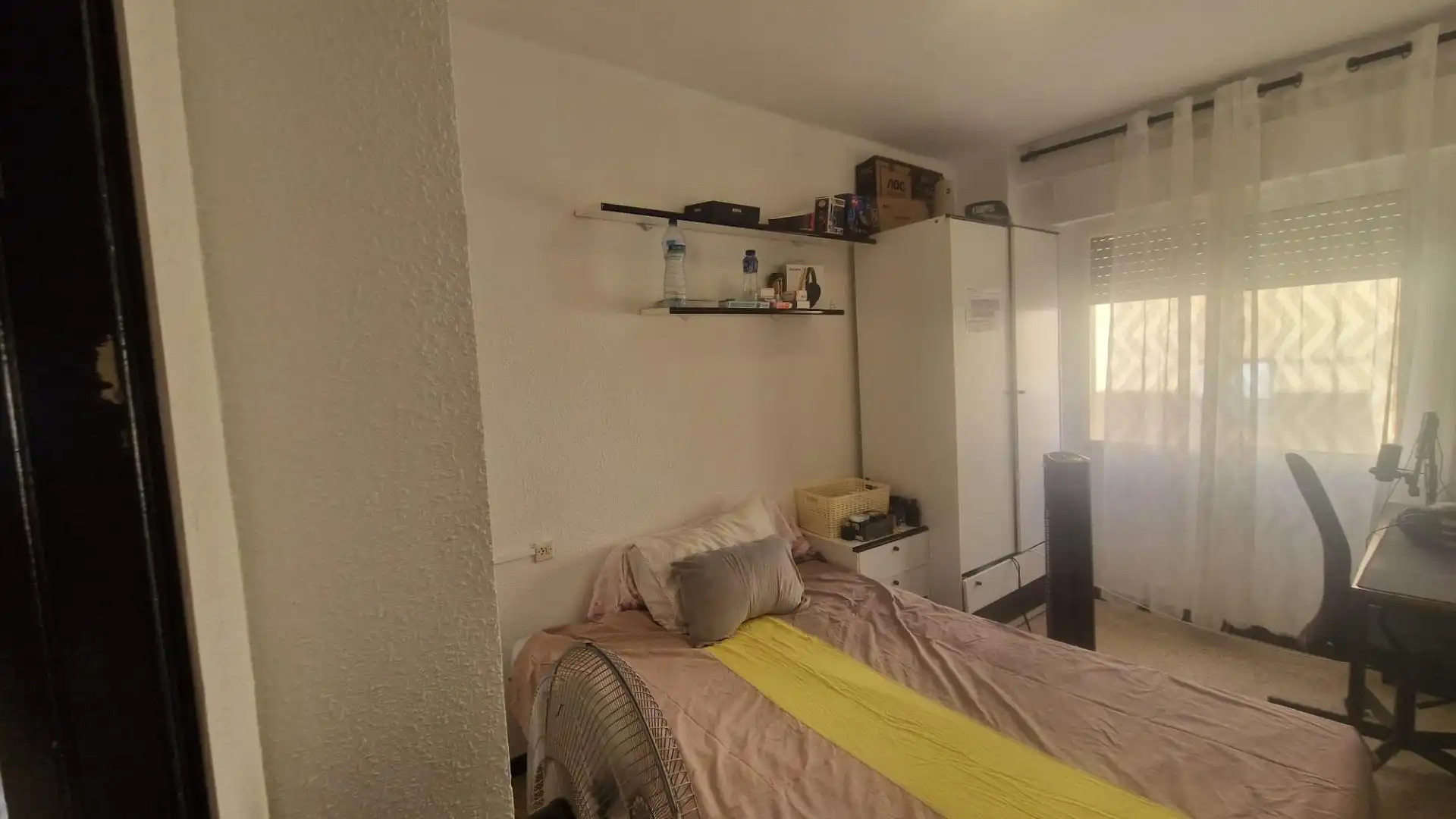 Habitación de Piso en venta en La Ràpita con Terraza y Amueblado