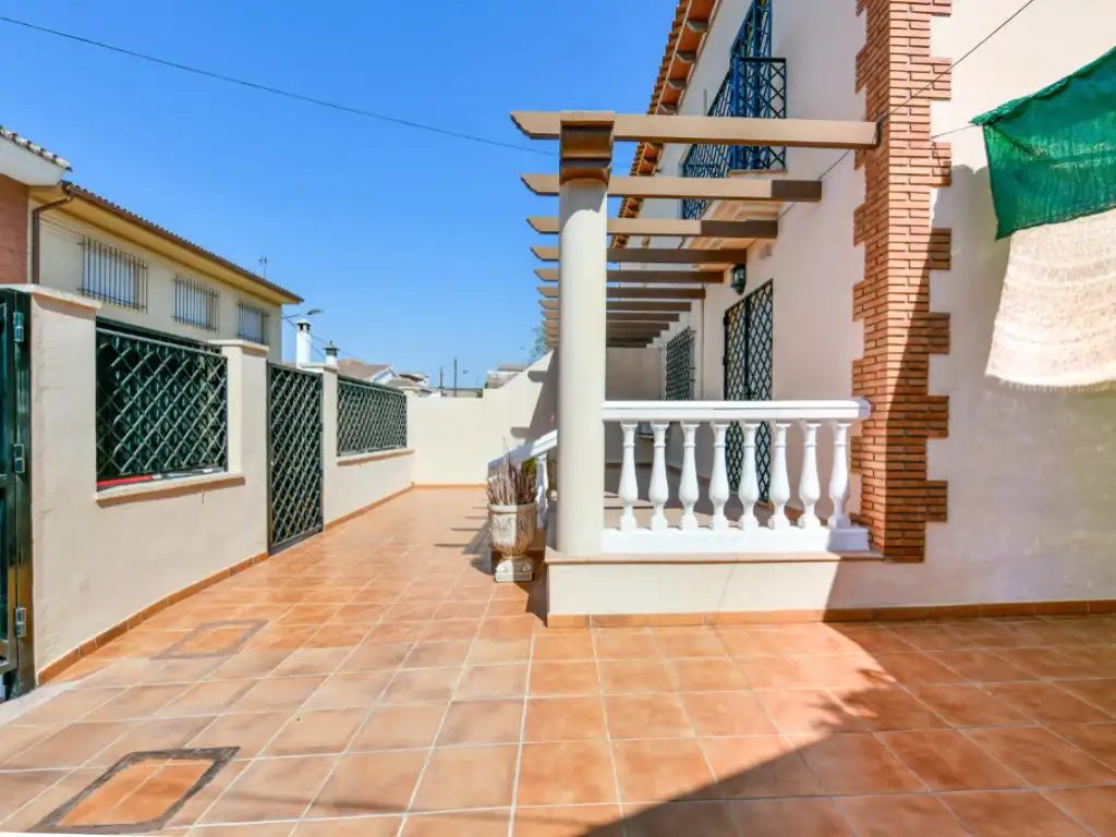 Terrassa de Casa adosada en venda en Málaga