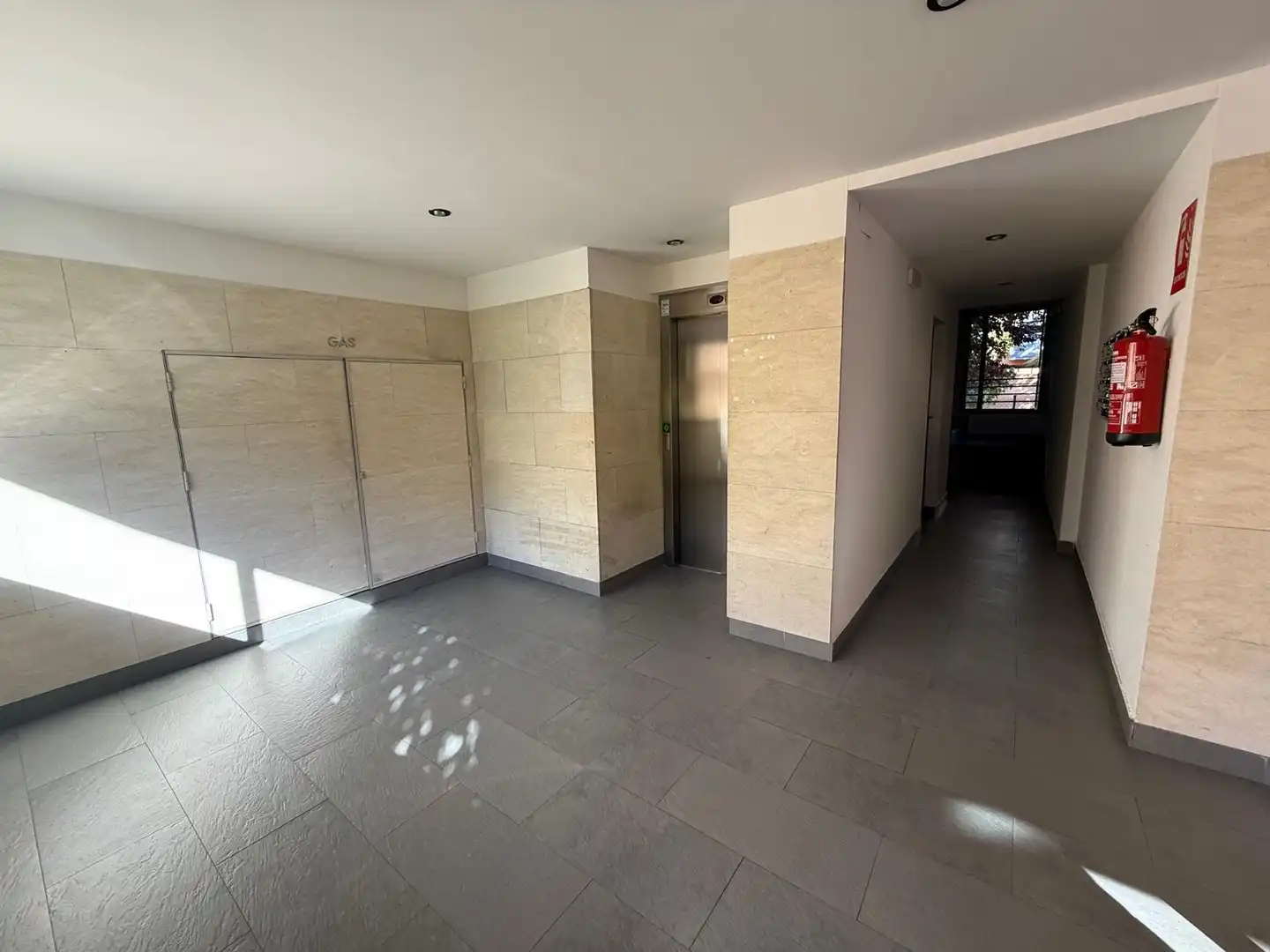 Piso en venta en Madrid con Aire acondicionado, Terraza y Trastero