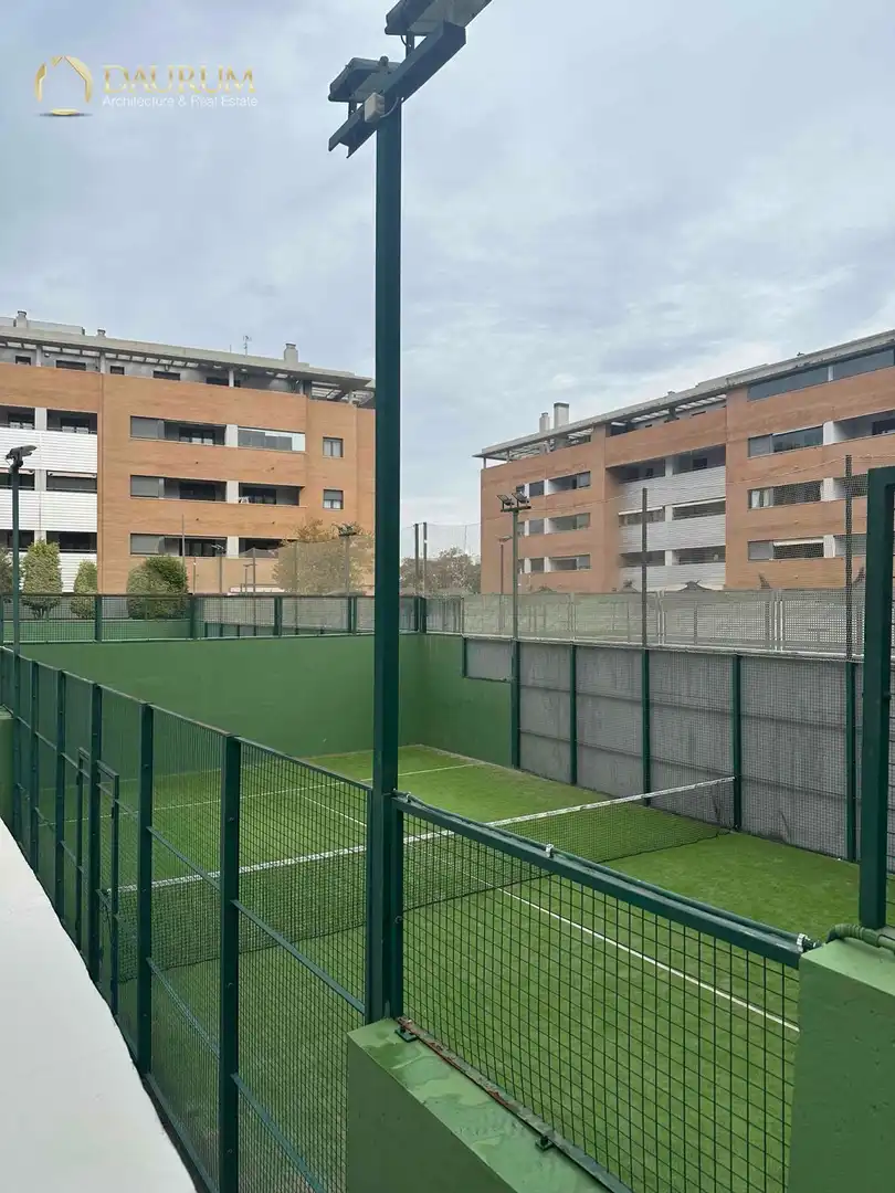 Parking de Piso en venta en Mairena del Aljarafe con Aire acondicionado, Terraza y Trastero