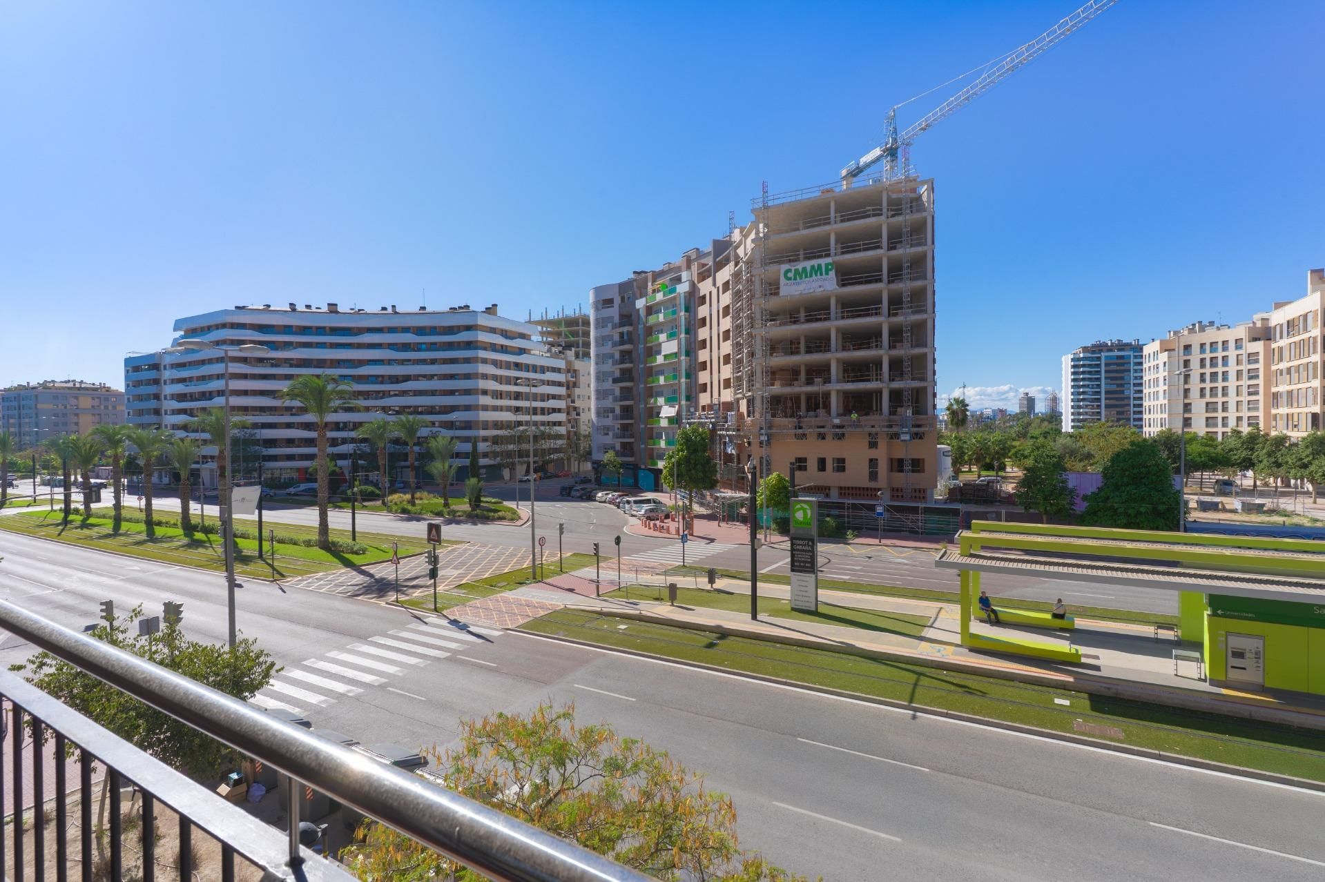 Flat to rent in Avenida DON JUAN DE BORBON, Juan de Borbón