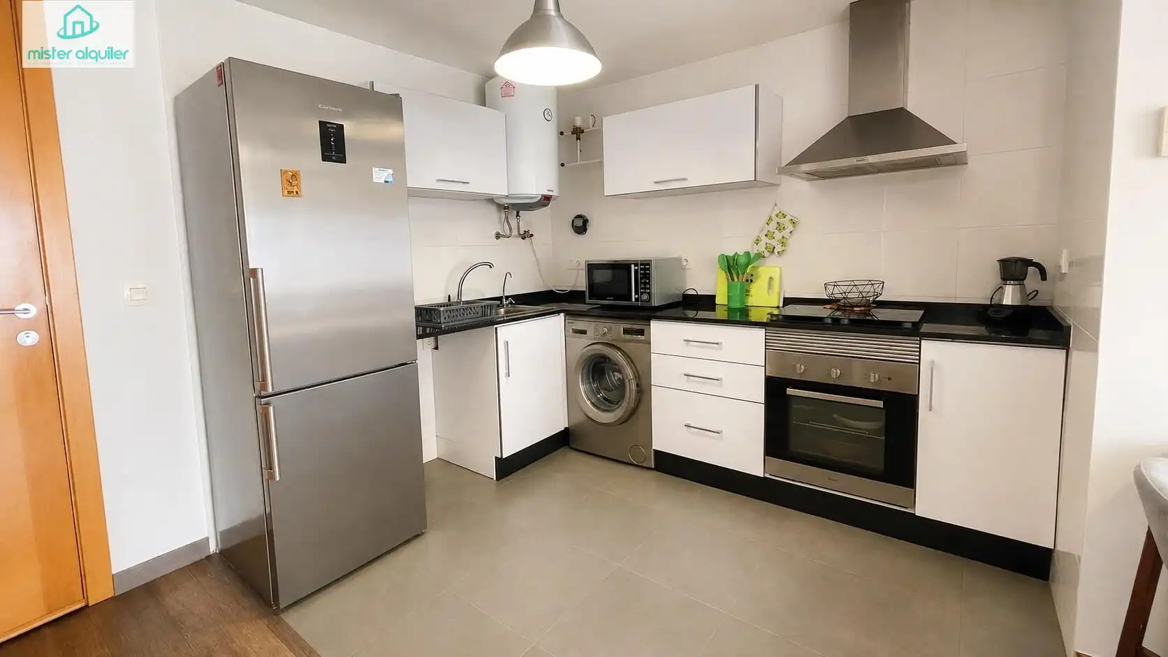 Cuina de Apartament de lloguer en El Campello amb Aire condicionat, Calefacció i Terrassa