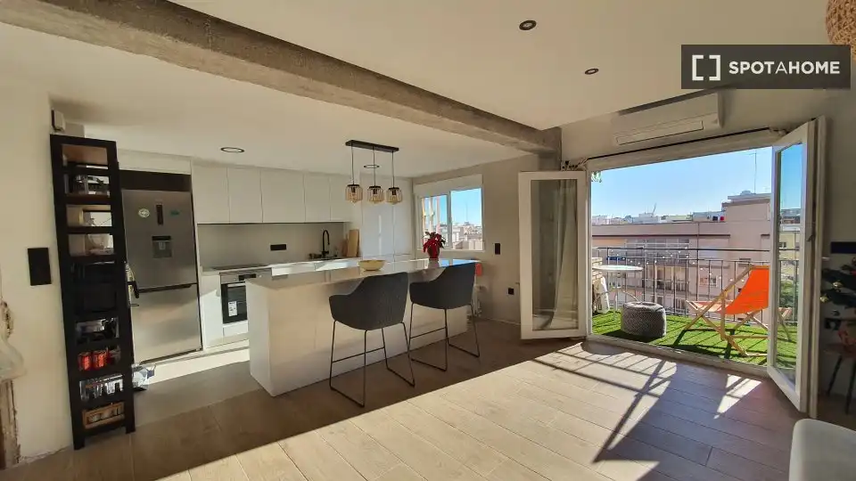 Appartamento con terrazza in affitto a Algirós, imagen 7