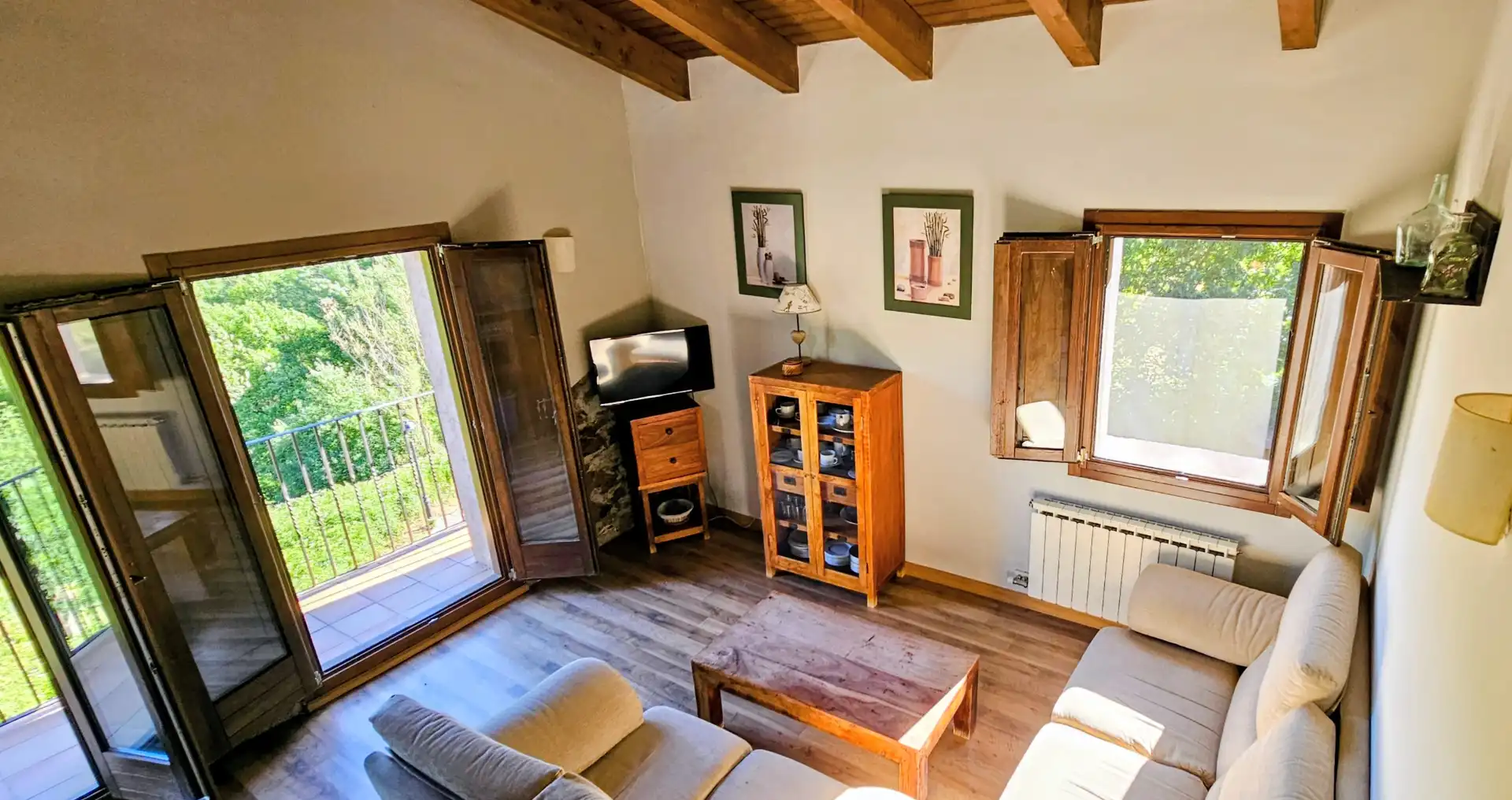 Sala d'estar de Àtic en venda en El Pont de Suert amb Calefacció, Parquet i Moblat