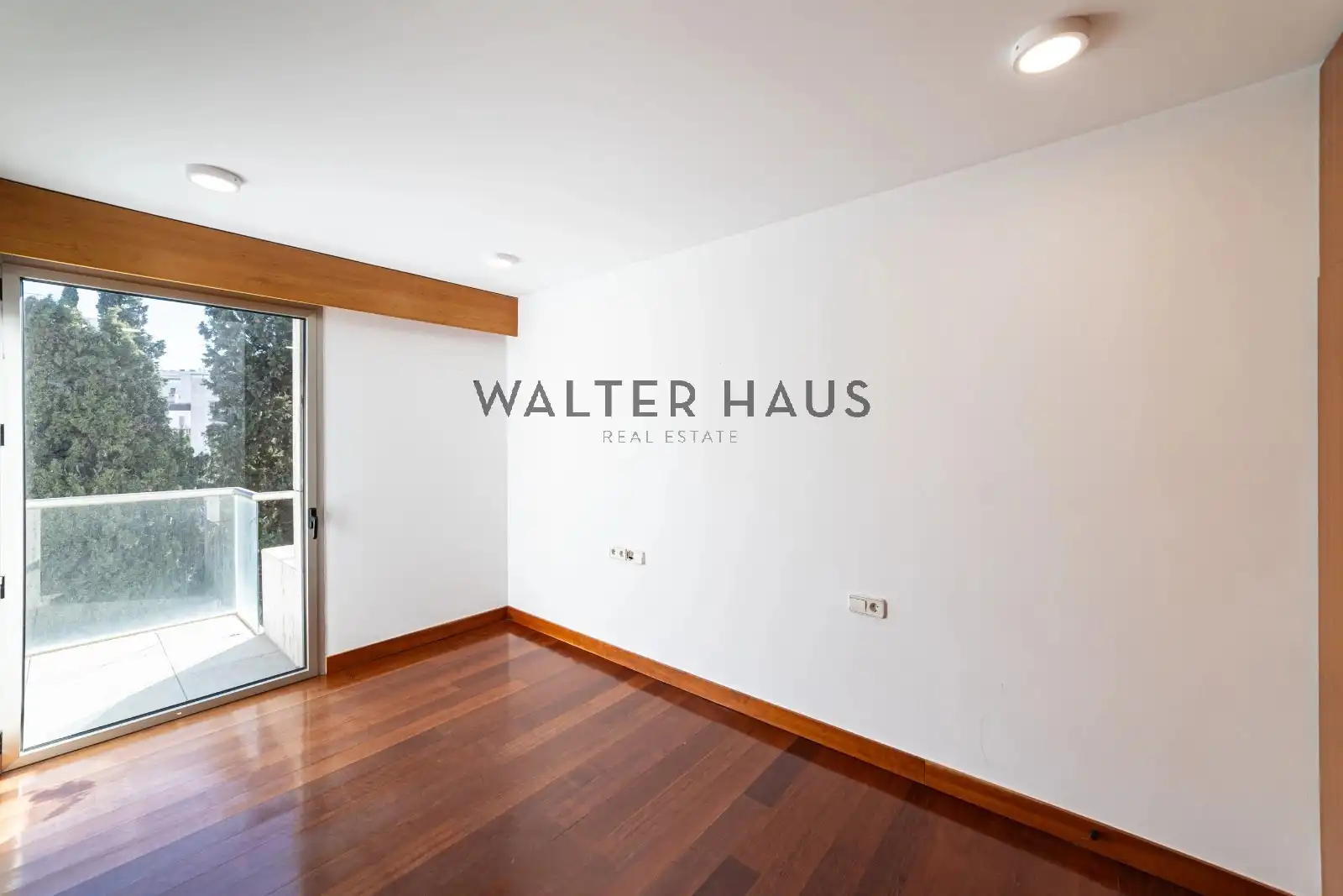 Piso en venta en Madrid con Aire acondicionado, Calefacción y Jardín privado