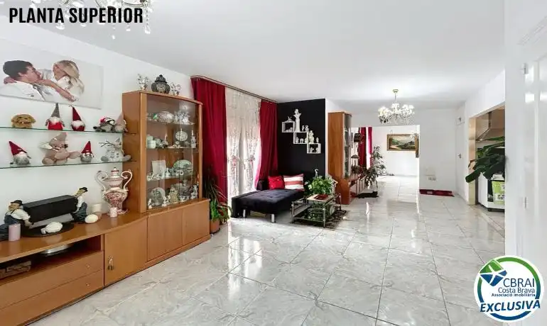 Casa adosada en venda a Montgrí