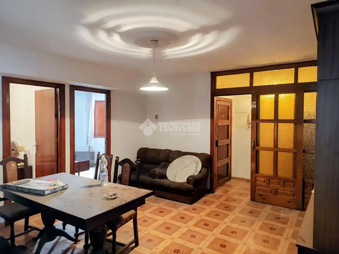 Piso con balcón en venta en Motril  ciudad, imagen 2