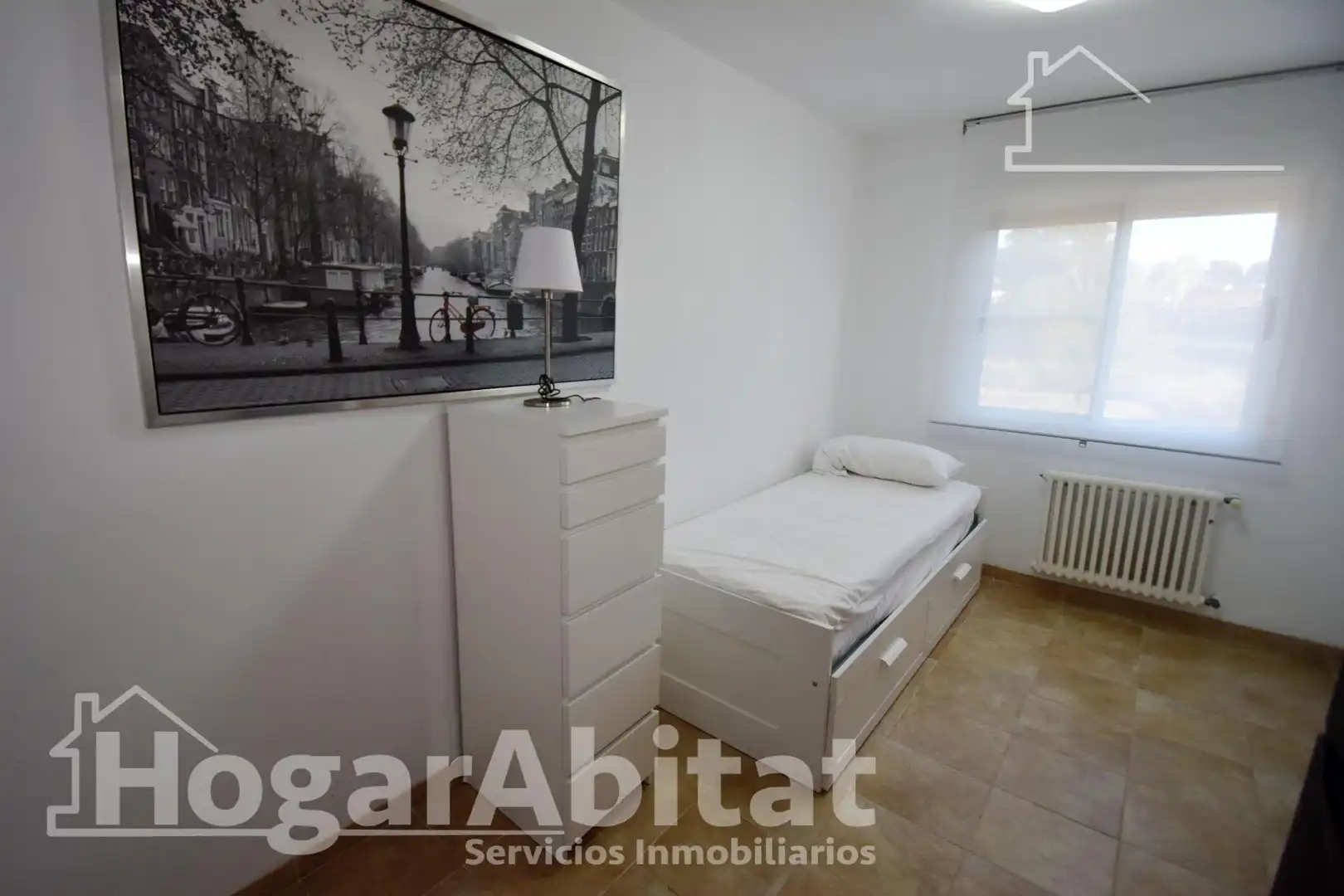 Dormitori de Casa o xalet en venda en Borriol amb Calefacció, Jardí privat i Terrassa