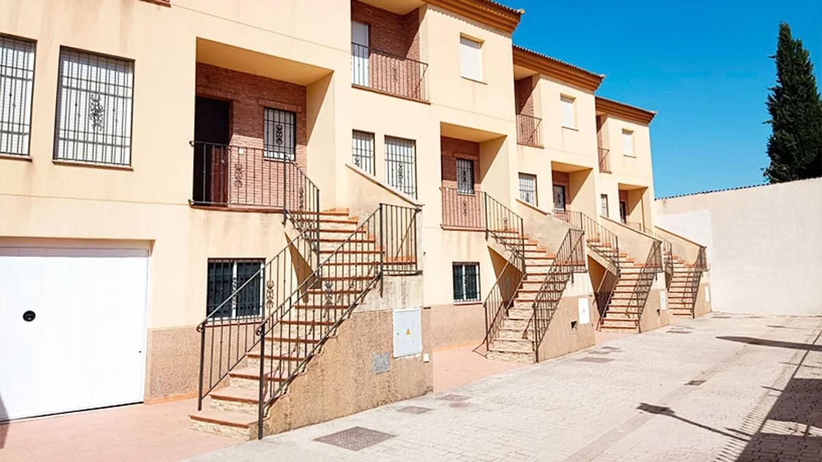 Exterior view of Single-family semi-detached for sale in Fuente Vaqueros  with Balcony