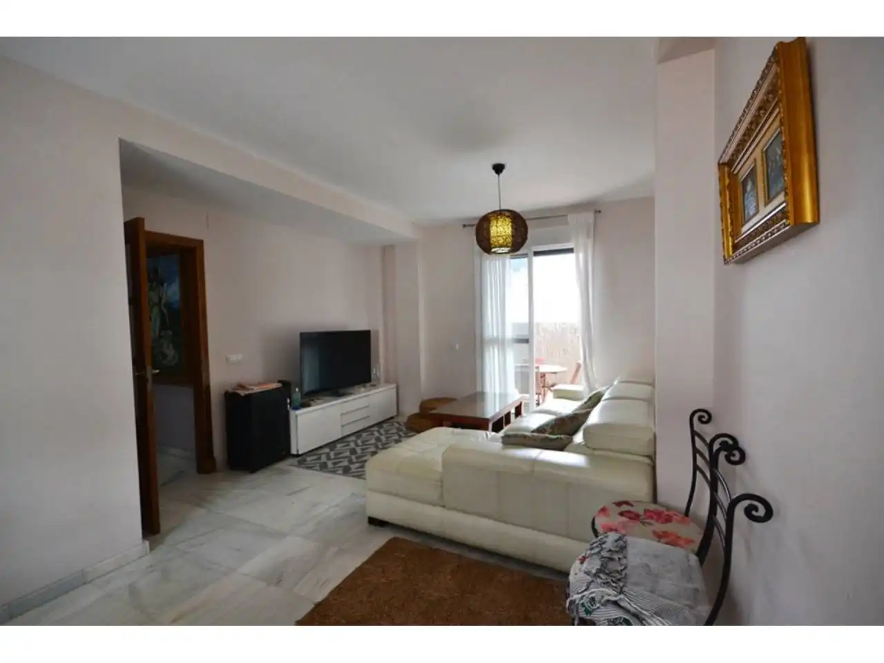Sala de estar de Casa o chalet en venta en Conil de la Frontera con Calefacción, Terraza y Piscina comunitaria