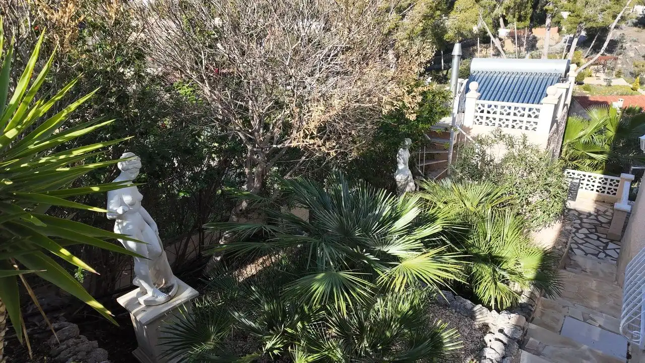 Jardín de Casa o chalet en venta en L'Alfàs del Pi con Aire acondicionado, Calefacción y Jardín privado