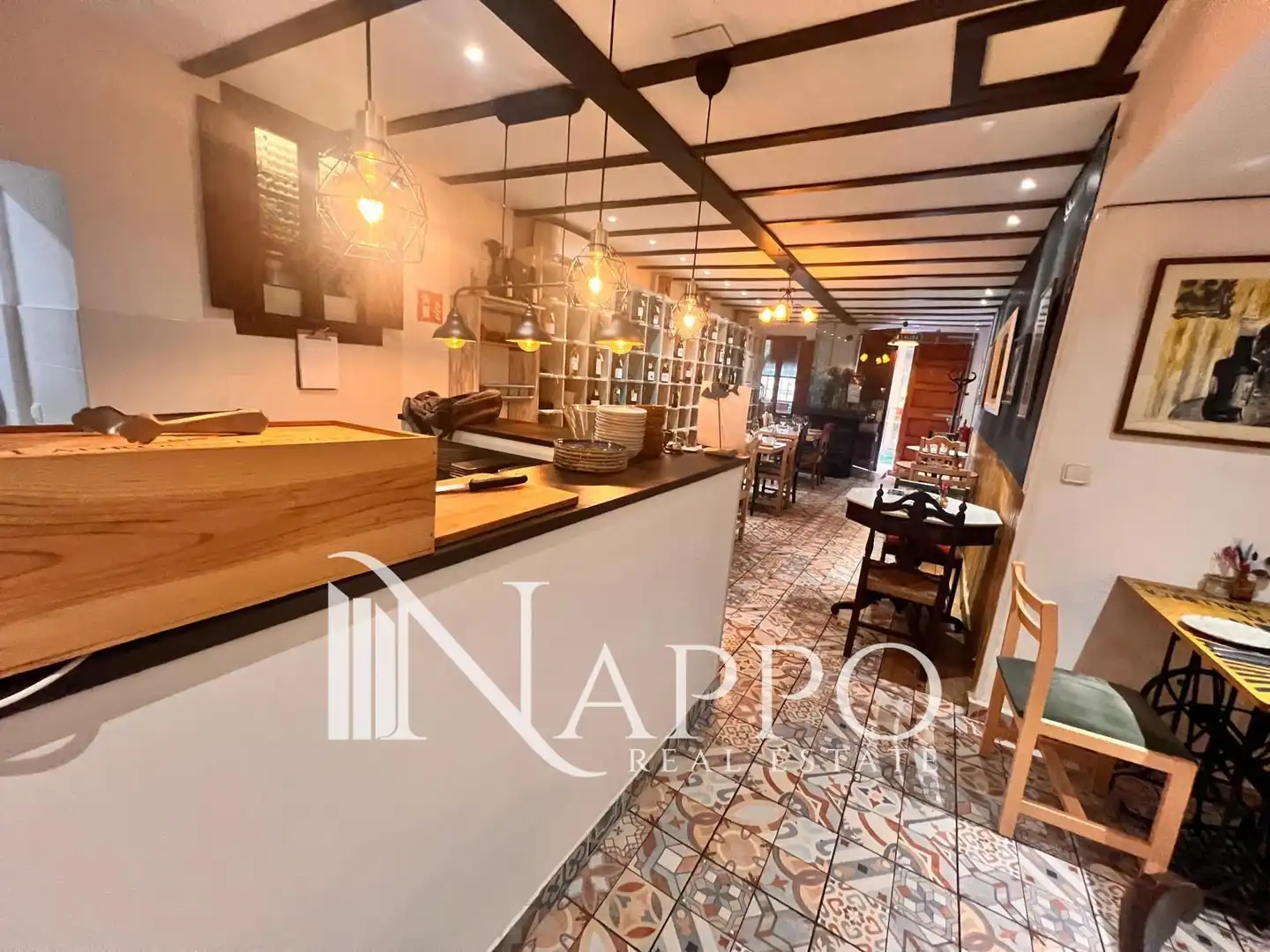 Commercial properties for rent in  Palma de Mallorca  with Air Conditioner and Internet