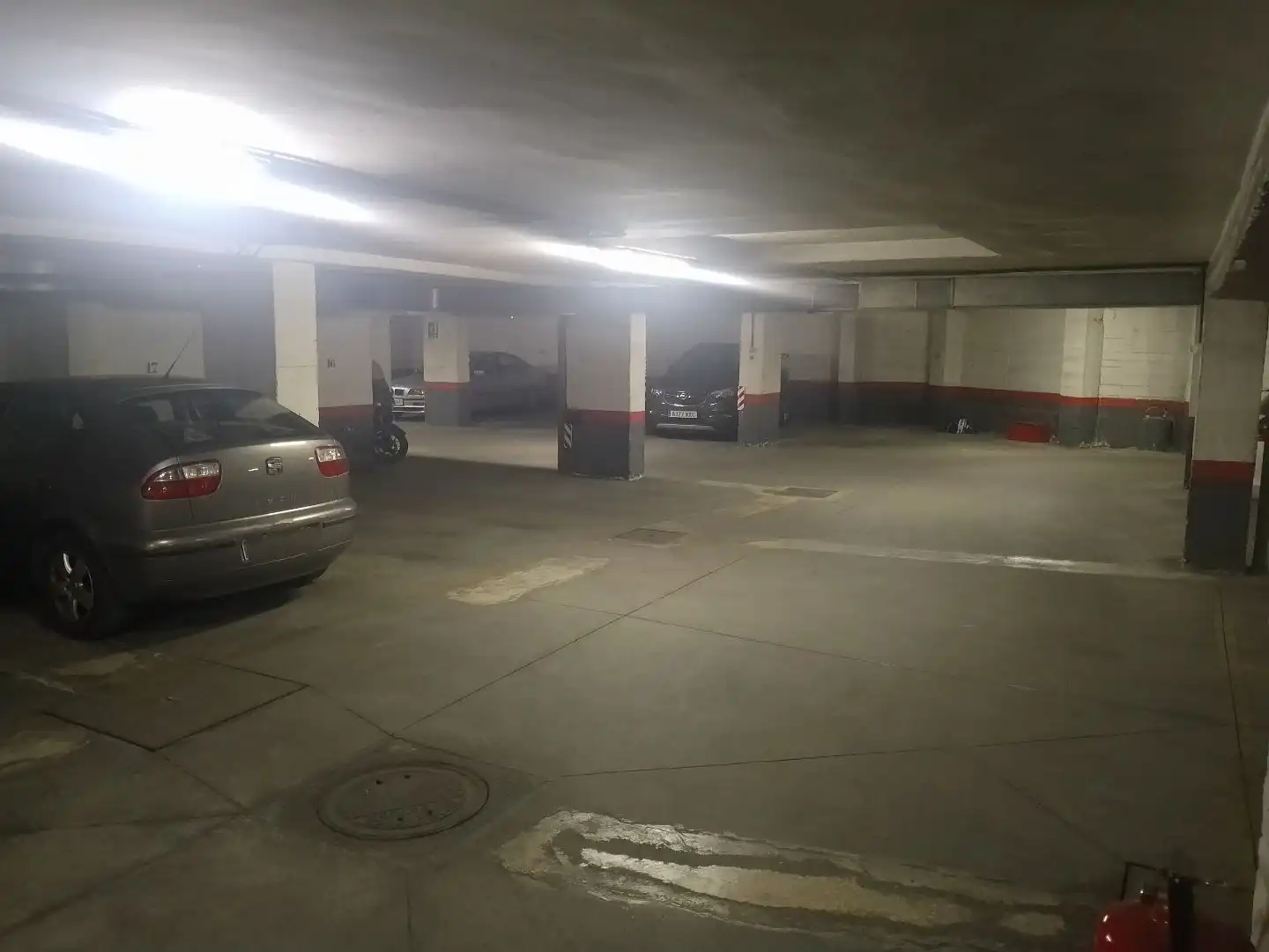 Parking of Garage for rent in Madrid