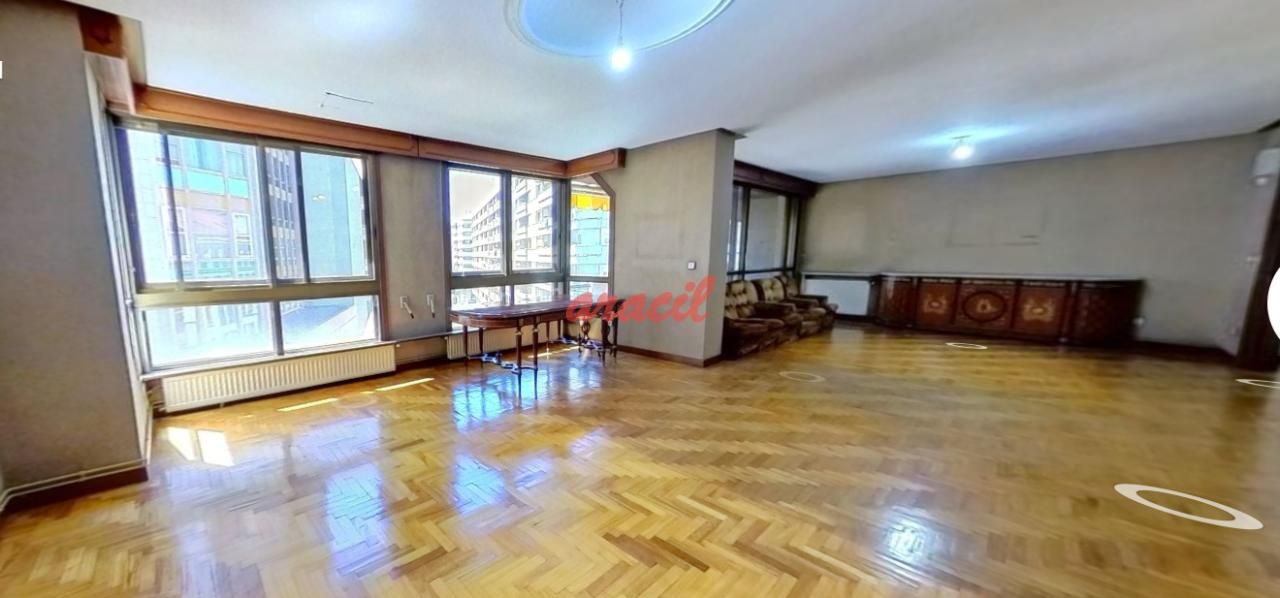 Flat for sale in Centro, Ourense Capital