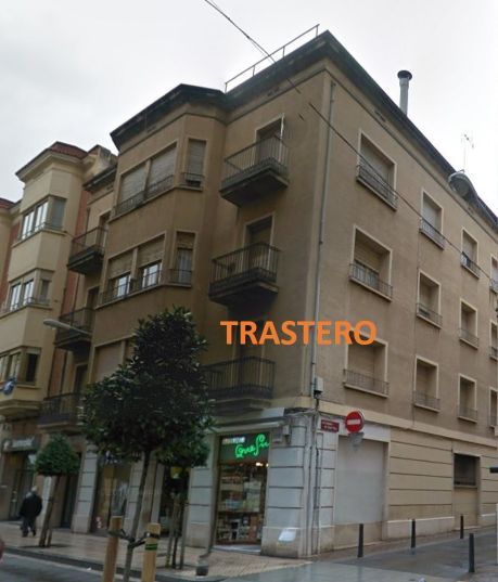 Exterior view of Box room for sale in Reus