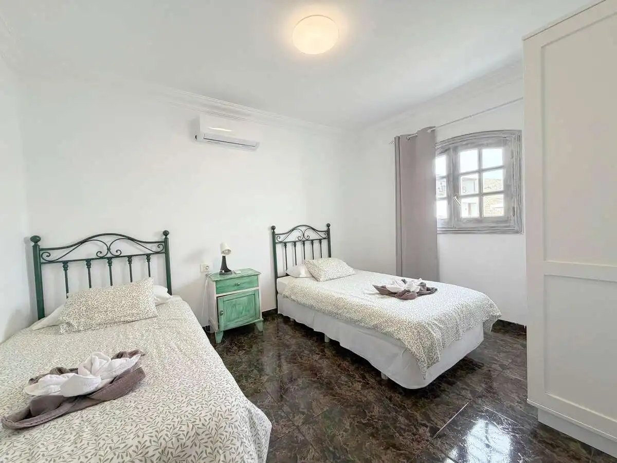 Dormitori de Casa o xalet en venda en Tías amb Aire condicionat, Jardí privat i Terrassa