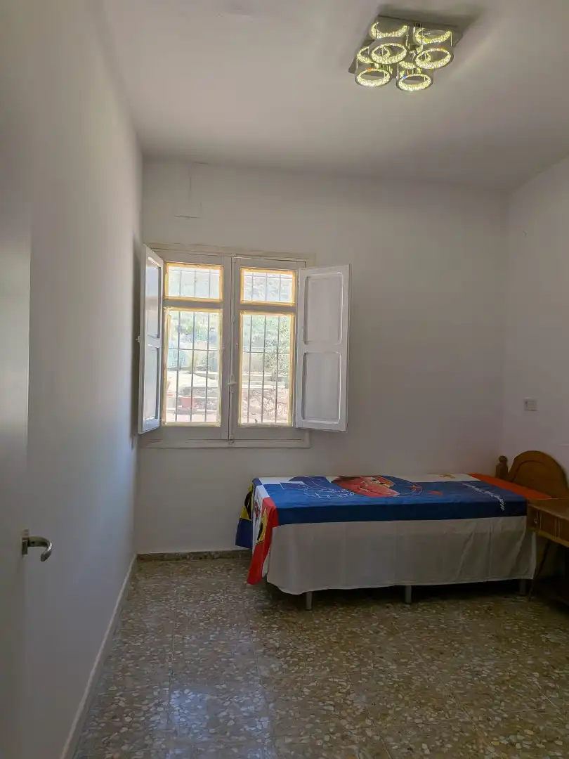 Dormitori de Casa o xalet de lloguer en San Vicente del Raspeig / Sant Vicent del Raspeig amb Jardí privat, Terrassa i Traster