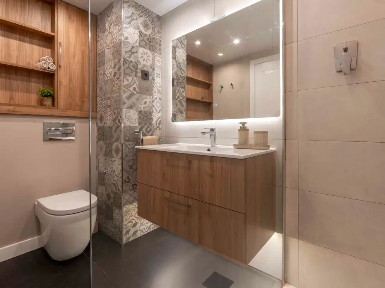 Wohnung zur Miete in Calle de Bustamante, 26, Delicias