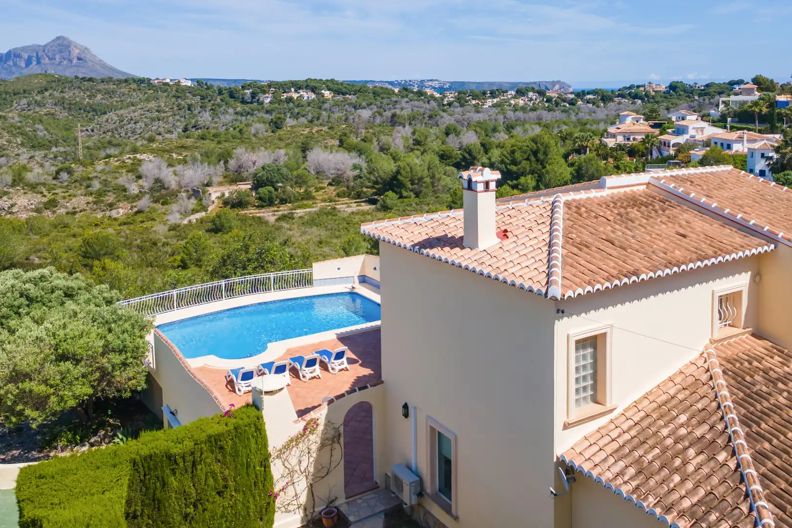 Swimming pool of Houses for sale in Jávea / Xàbia  with Air Conditioner, Private garden and Terrace