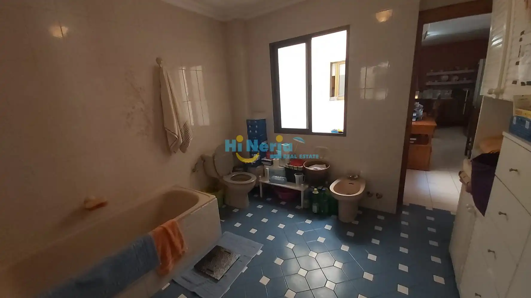 EDIFICIO CON 3 PLANTAS  TERRAZA  GARAJE Y APARTAMENTO INDEPENDIENTE  NERJA, CENTRO, imagen 5