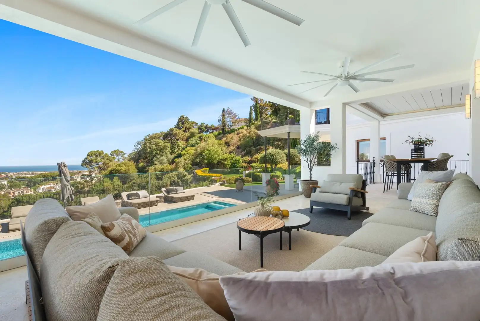 Chalet con terraza en venta en La Quinta, imagen 3