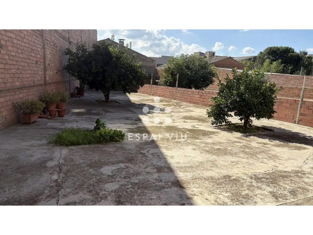Piso en venta en Ripollet con Aire acondicionado, Calefacción y Jardín privado