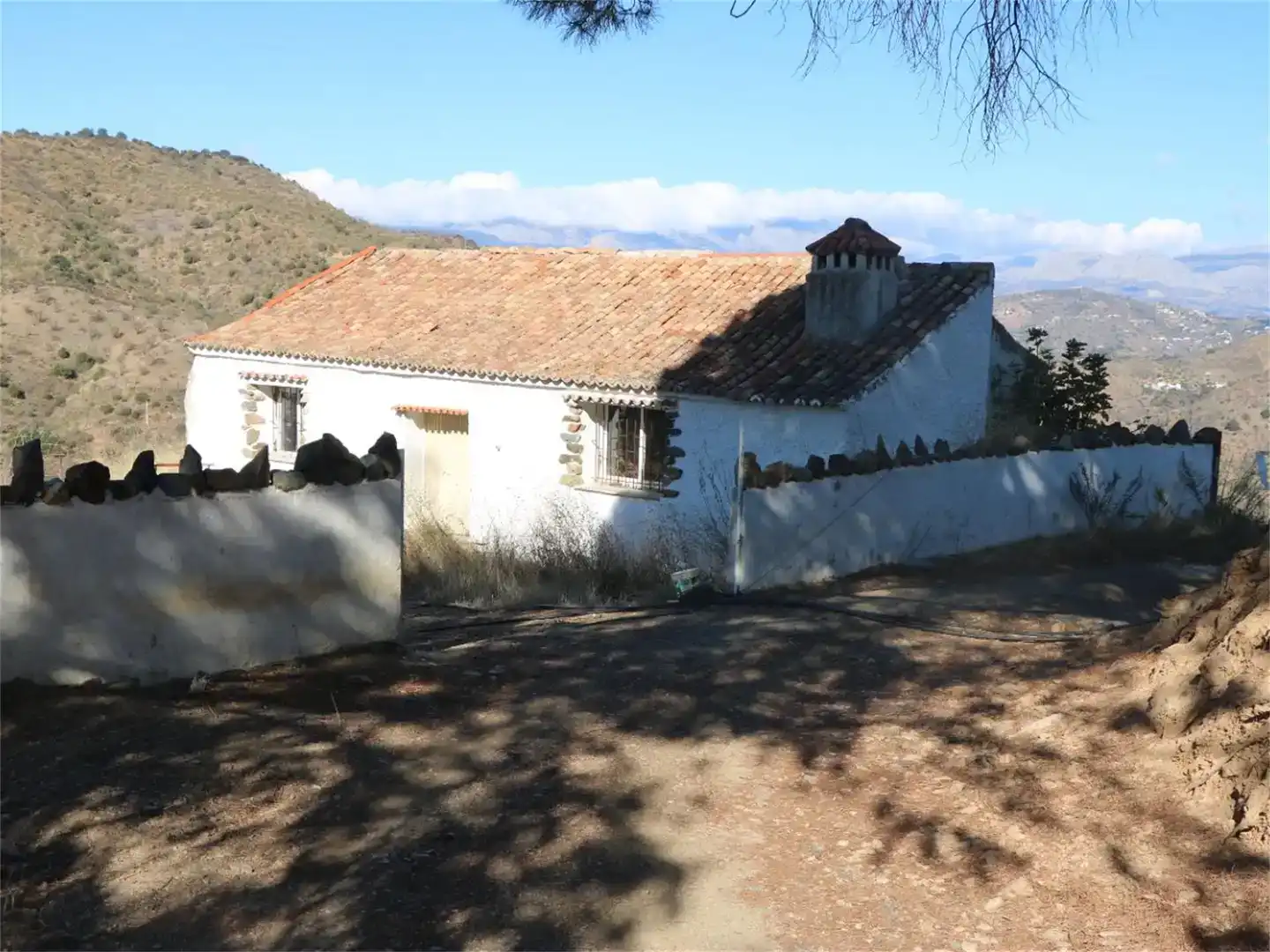 Vista exterior de Finca rústica en venda en Málaga Capital amb Aire condicionat i Piscina