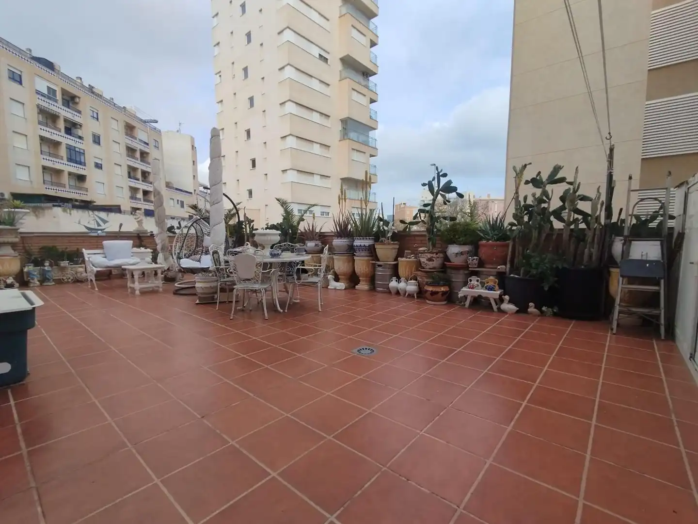 Terraza de Planta baja en venta en Guardamar del Segura con Jardín privado, Terraza y Trastero