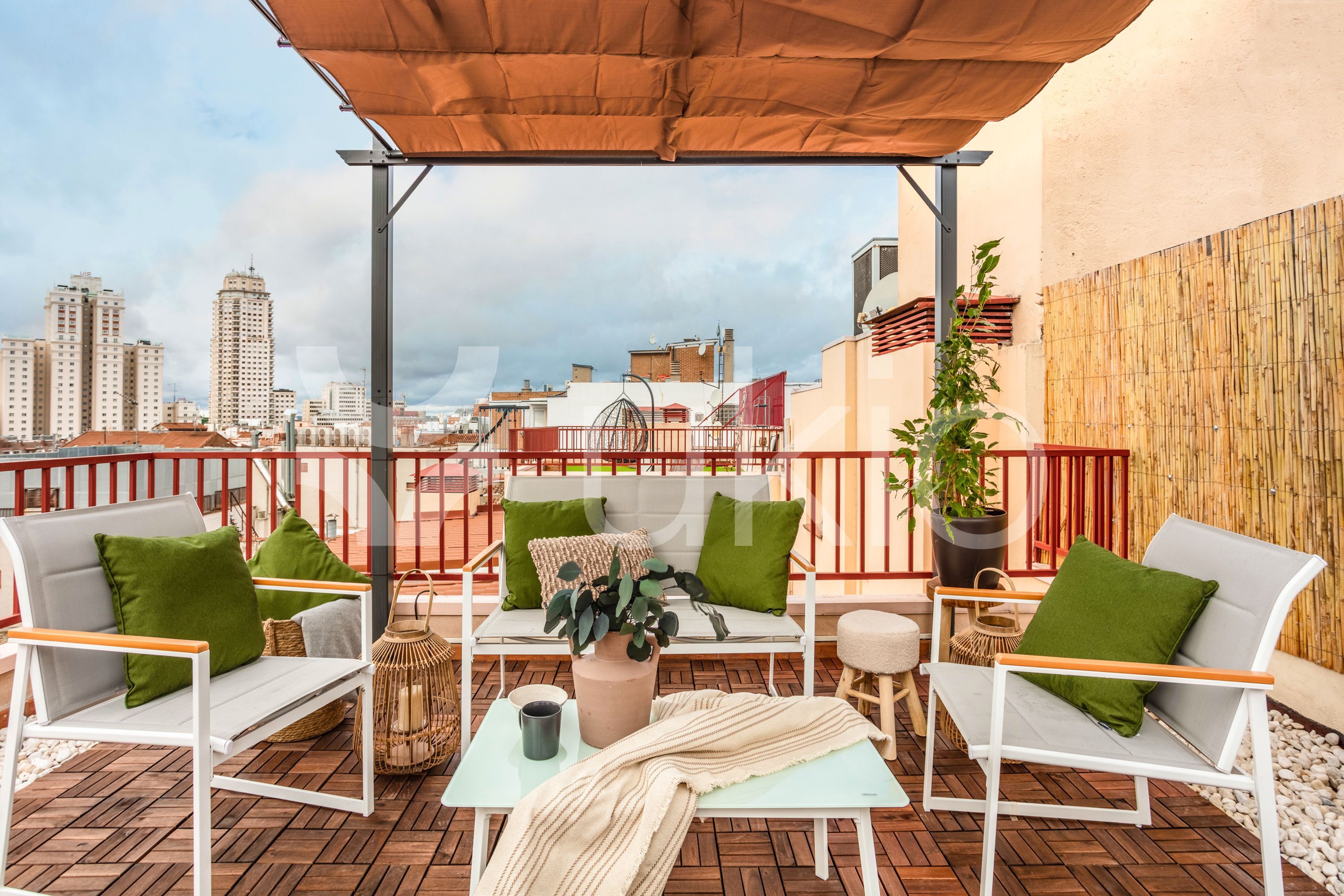 Terrace of Apartment to rent in  Madrid Capital  with Air Conditioner, Heating and Terrace