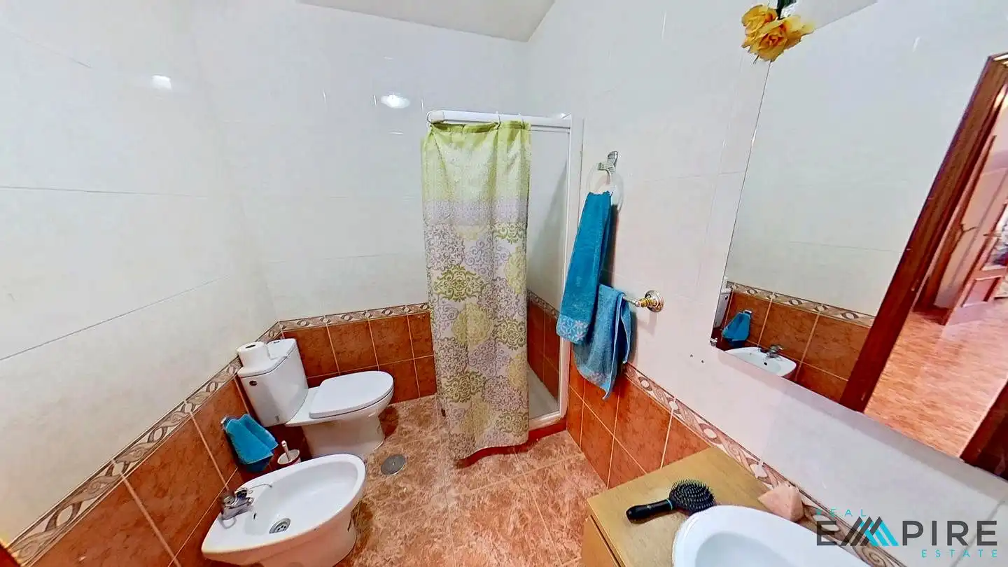 Baño de Finca rústica en venta en Colmenar de Oreja con Calefacción, Jardín privado y Terraza