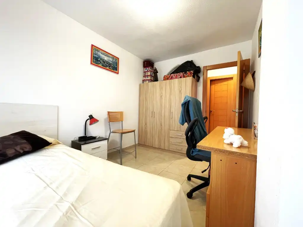 Bedroom of Flat for sale in Benicasim / Benicàssim  with Air Conditioner, Oven and Washing machine
