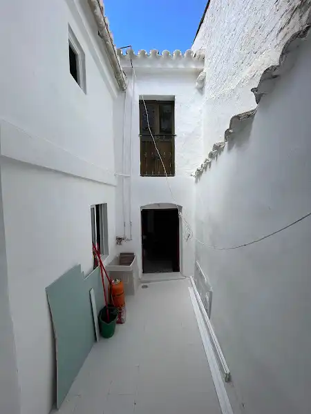 Houses for rent in Guaro  with Terrace, Furnished and Washing machine