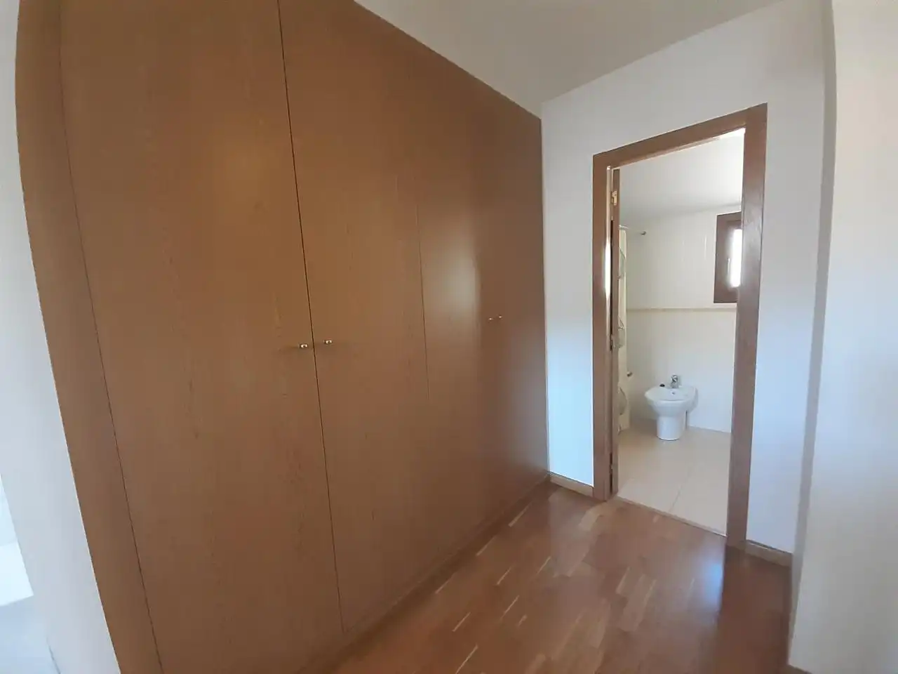 Habitación de Piso en venta en Bronchales con Parquet, Terraza y Trastero