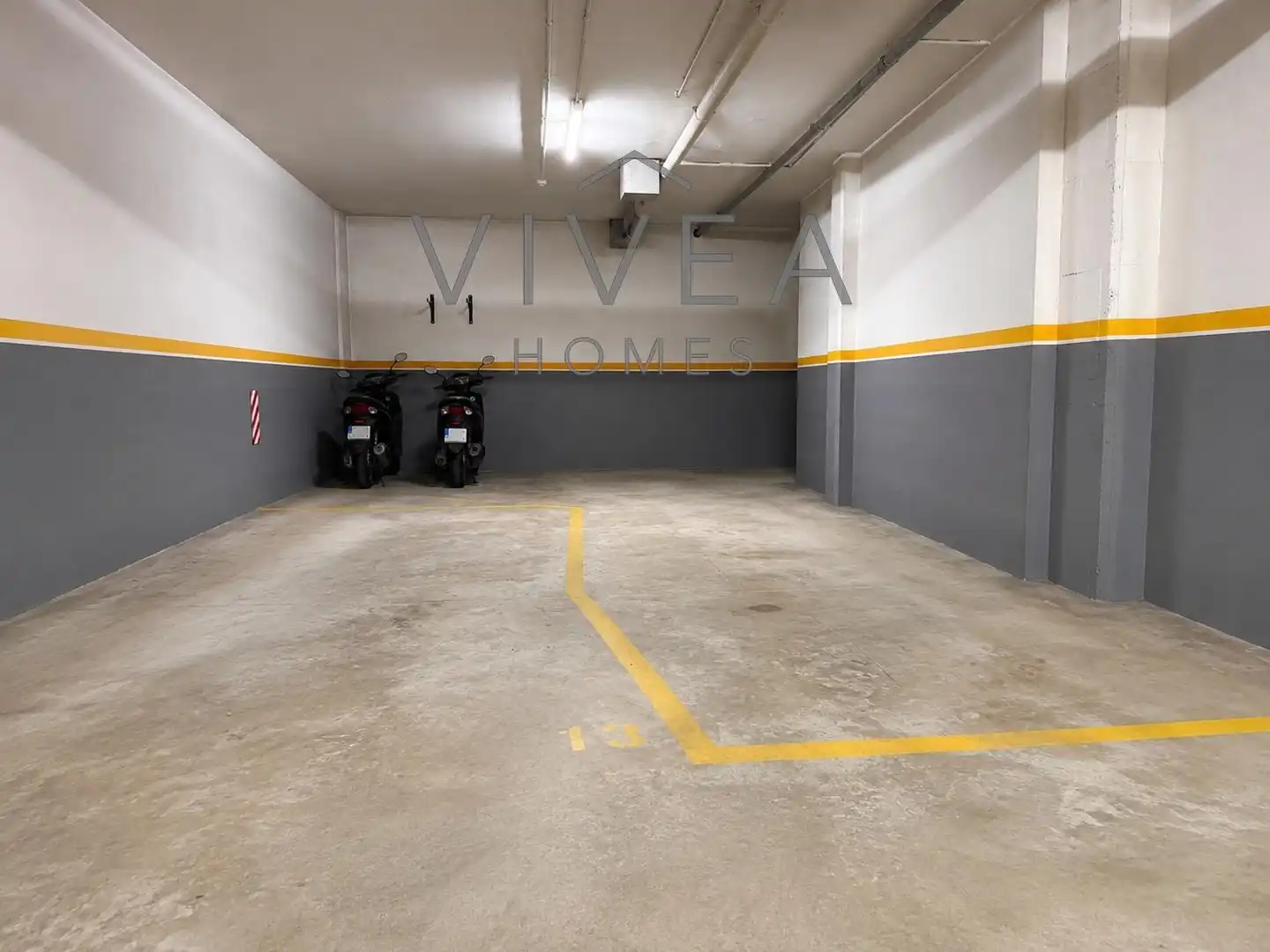 Parking of Flat for sale in Sabadell  with Air Conditioner, Heating and Parquet flooring