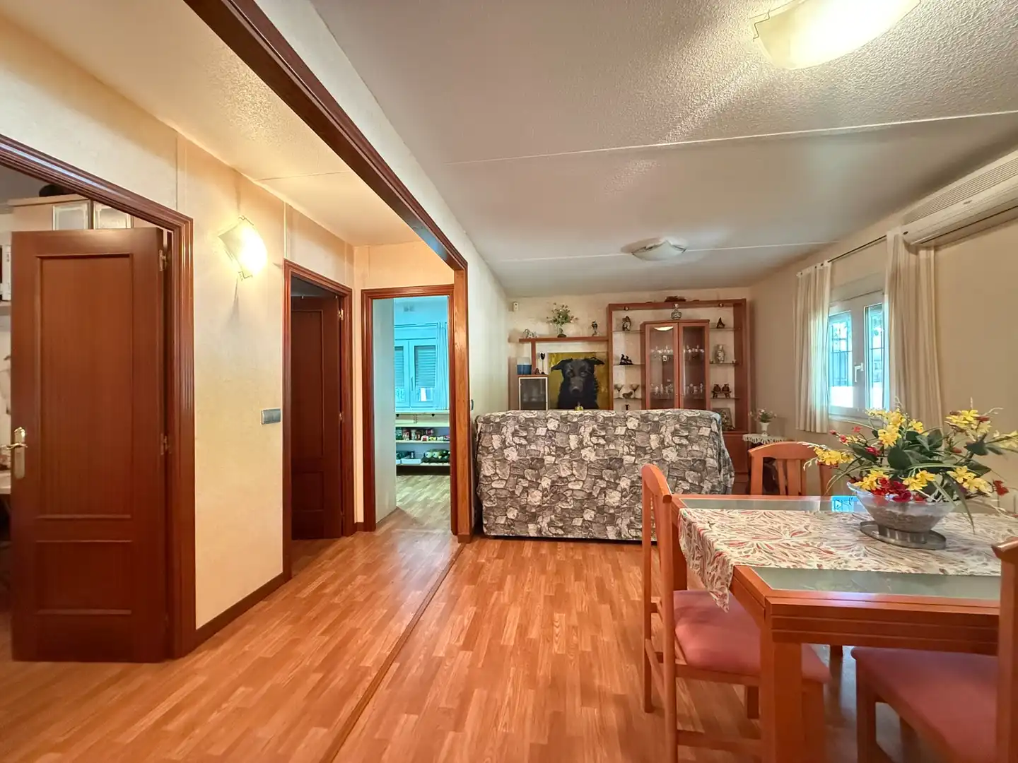 Sala de estar de Casa o chalet en venta en Caspe con Calefacción, Jardín privado y Parquet
