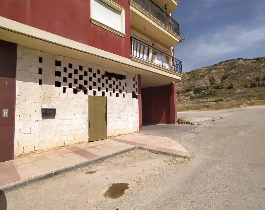Vista exterior de Local en venta en Murcia