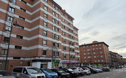 Vista exterior de Pis en venda en Gijón  amb Calefacció i Parquet