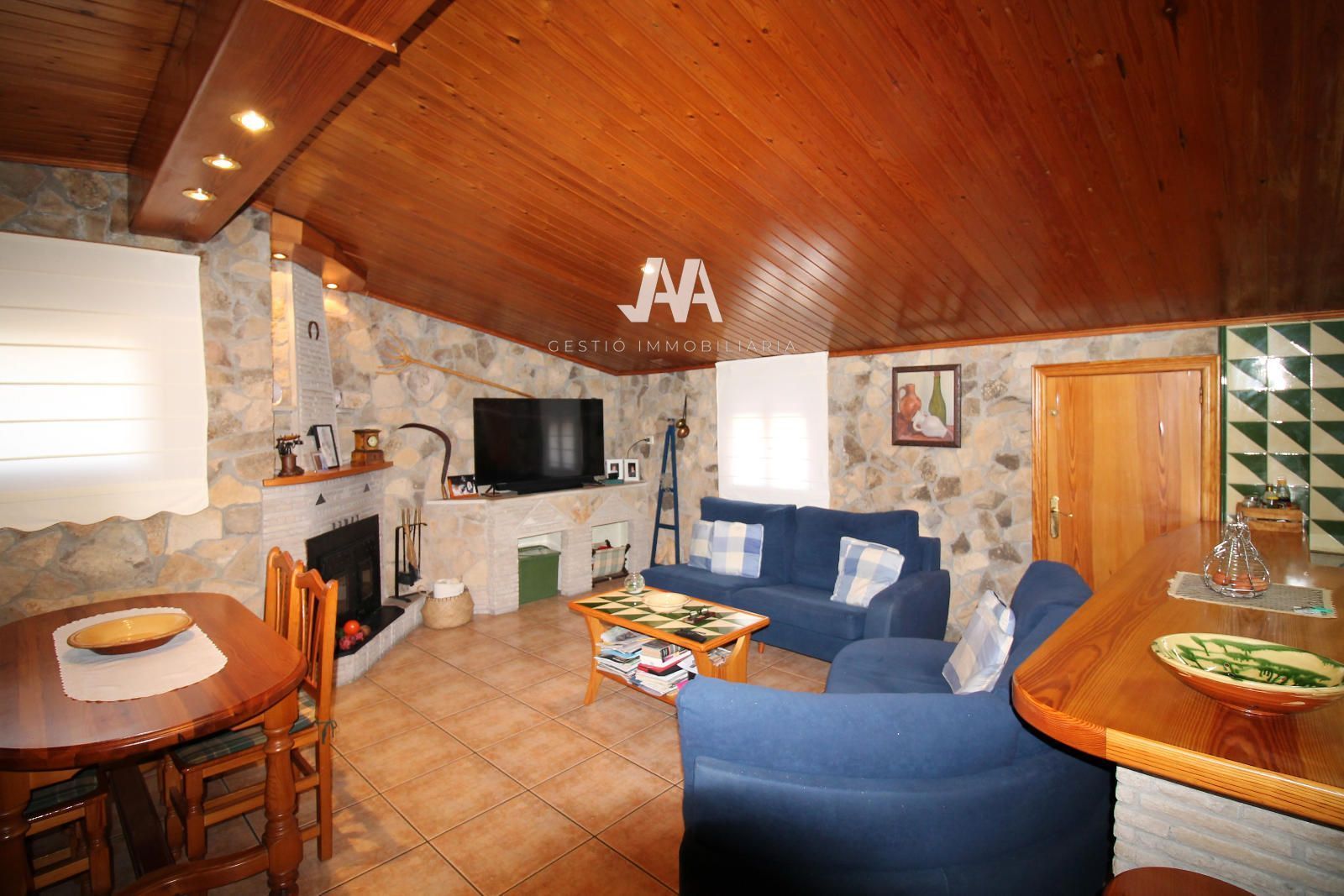 Living room of House or chalet for sale in Vilanova del Camí  with Air Conditioner, Heating and Terrace