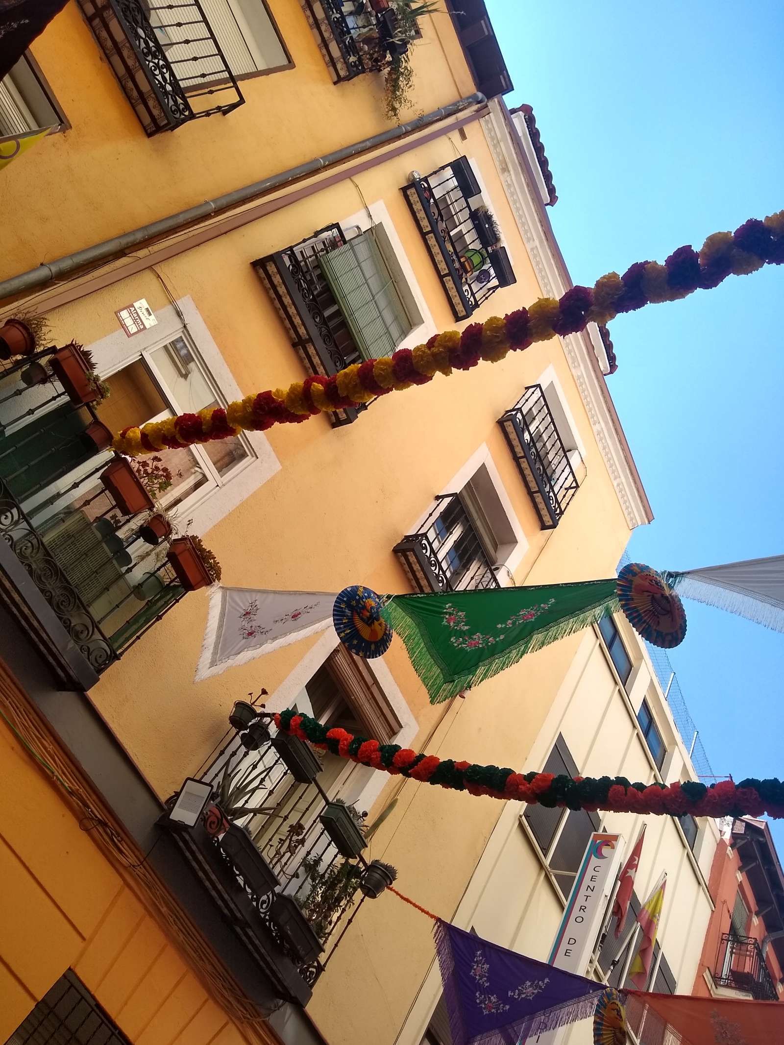 Vista exterior de Estudi per a compartir en  Madrid Capital amb Aire condicionat, Calefacció i Terrassa