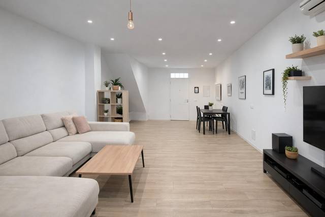 Planta baja en Venta en Carrer de Sant Francesc en Centro