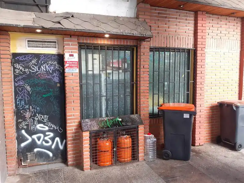 Local comercial en venda a General Peron