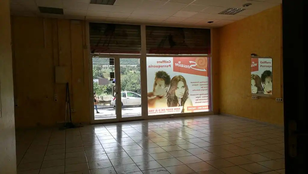 Local en venta en La Jonquera