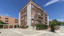 Exterior view of Flat for sale in Alcalá de Henares  with Heating, Terrace and Storage room