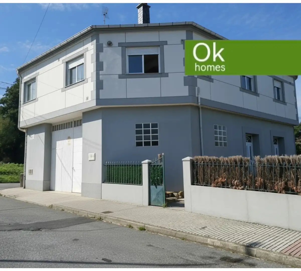 Vista exterior de Casa o chalet en venta en Friol con Calefacción, Jardín privado y Trastero