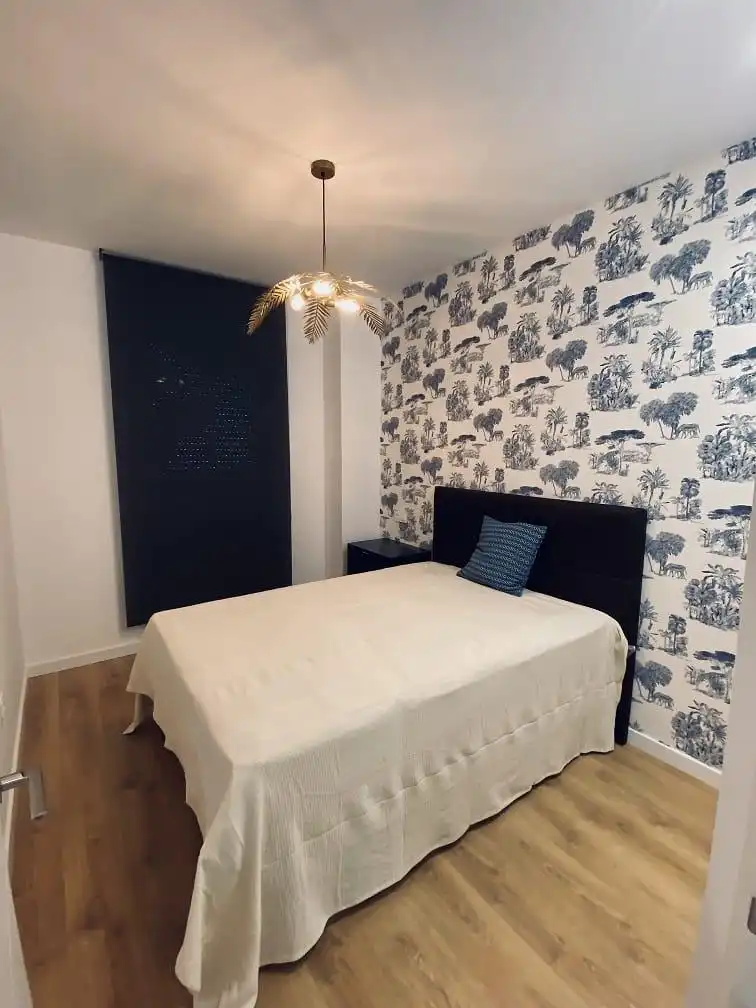 Habitación de Piso de alquiler en Dos Hermanas con Aire acondicionado, Calefacción y Parquet