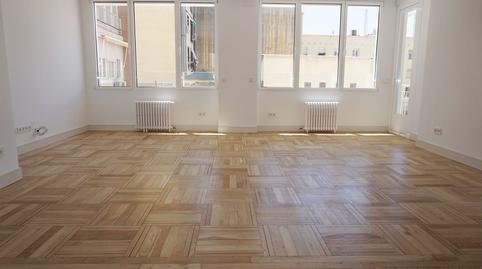 Photo 3 of Flat to rent in Calle de O'donnell, 22b, Ibiza de Madrid,  Madrid Capital