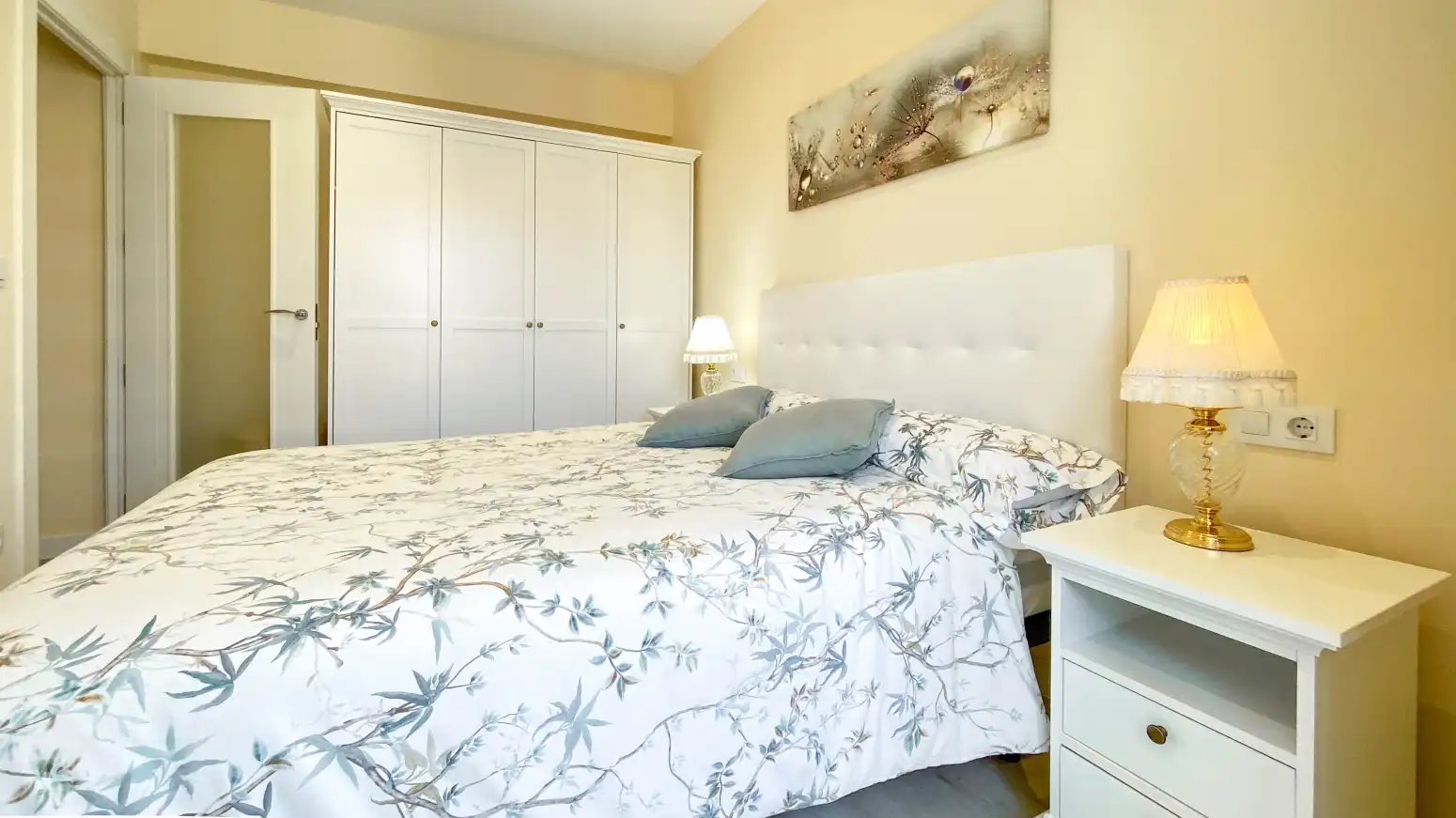 Bedroom of Flat for rent in Santander  with Home automation